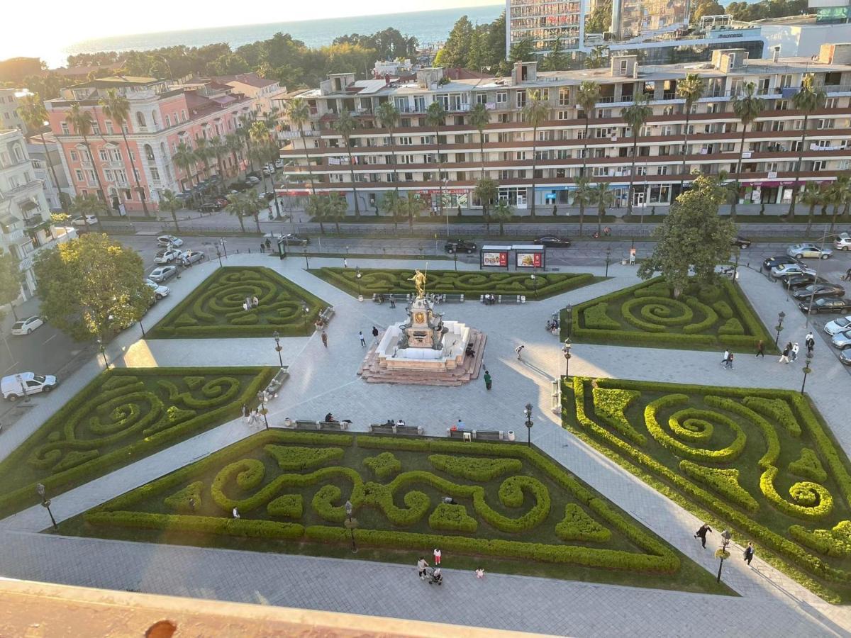 Apartment Boulevardside บาทูมิ ภายนอก รูปภาพ