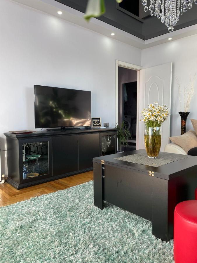 Apartment Boulevardside บาทูมิ ภายนอก รูปภาพ