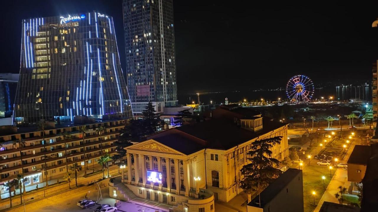 Apartment Boulevardside บาทูมิ ภายนอก รูปภาพ